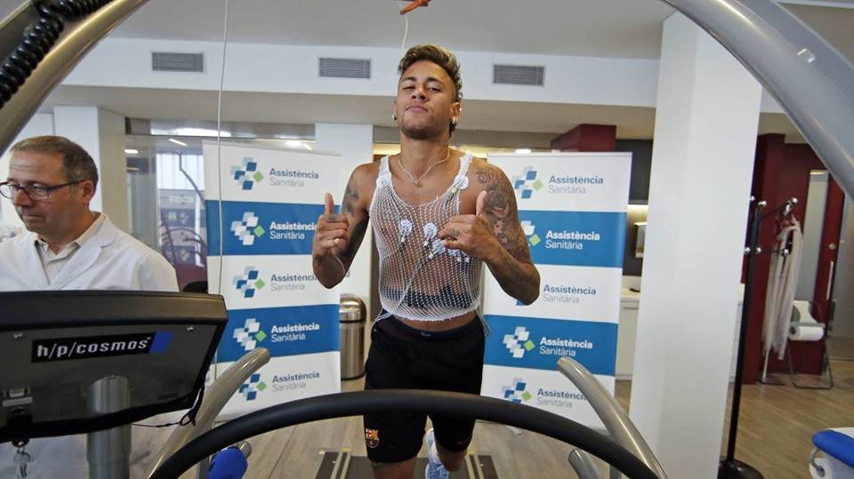 Messi & Neymar đồng loại trở lại, đại bản doanh Barca rộn ràng - Bóng Đá