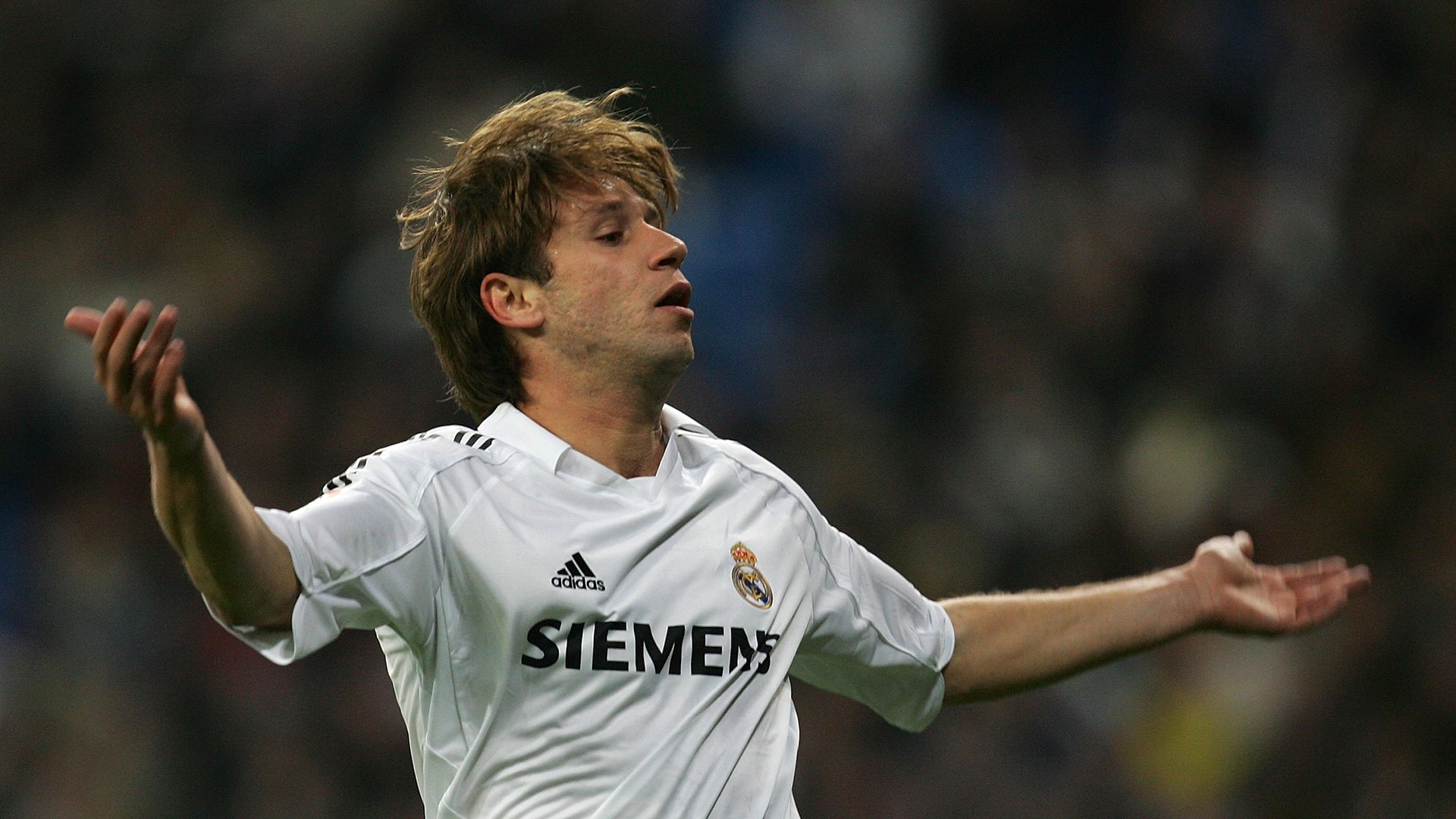 15 bản HĐ tệ nhất lịch sử Real Madrid (kỳ 1): 'Ngựa chứng' Cassano - Bóng Đá