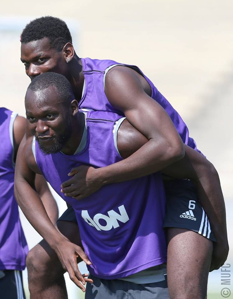 Buổi tập thứ 2 rộn ràng tiếng cười của Man United - Bóng Đá