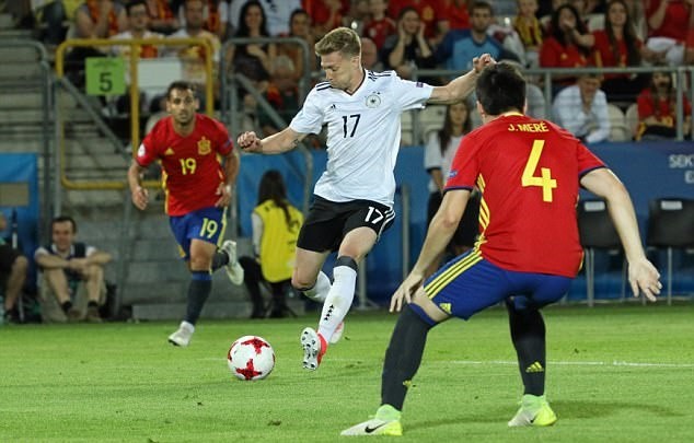Asensio & Niguez bất lực, U21 Tây Ban Nha không thể xưng bá trời Âu - Bóng Đá