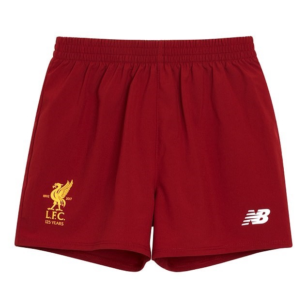 Liverpool tung áo đấu mùa 2017/18 đầy hoài cổ - Bóng Đá