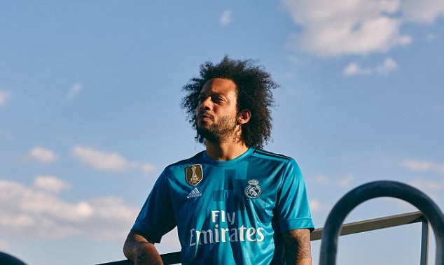 Real Madrid tung áo đấu thứ 3 cực chất - Bóng Đá