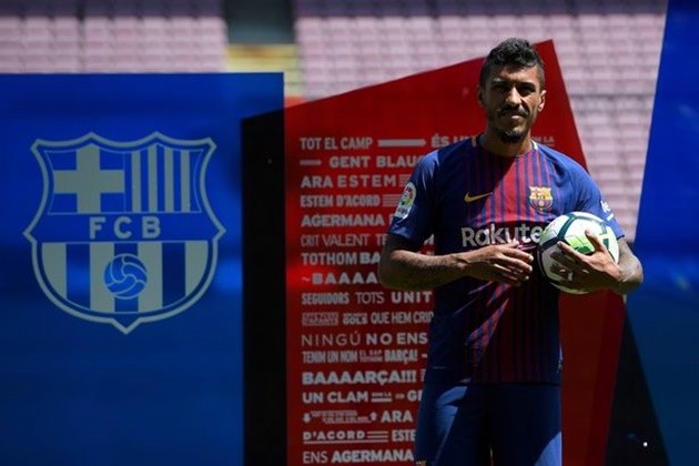 NHM vắng bóng trong ngày Paulinho ra mắt Barca - Bóng Đá