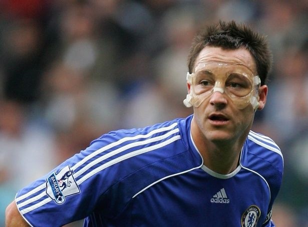 Với Pedro, Chelsea sở hữu đủ đội quân 'Zorro' đeo mặt nạ - Bóng Đá