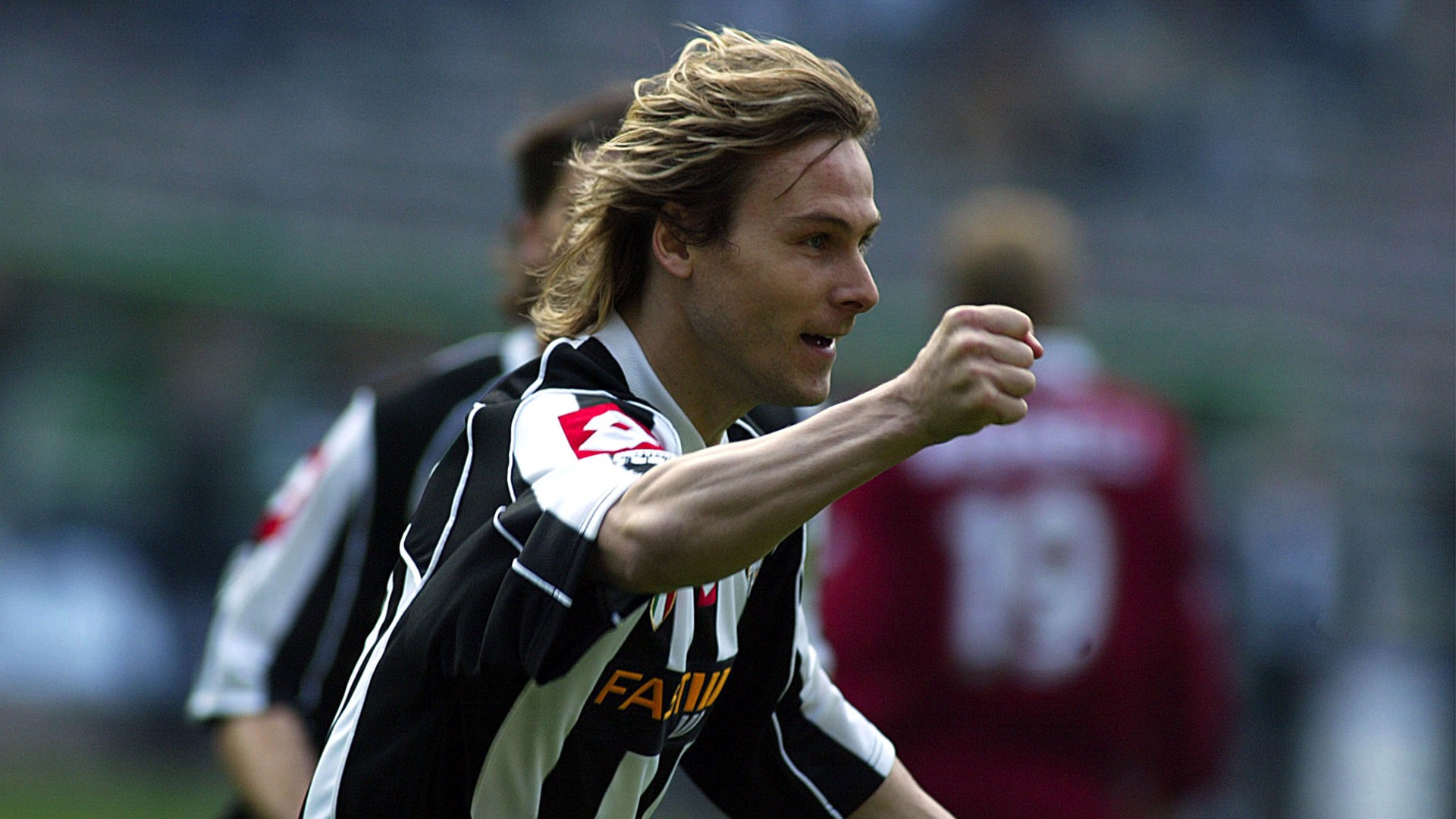 15 bản HĐ tốt nhất lịch sử Juventus (kỳ 2): Gọi tên Platini - Bóng Đá