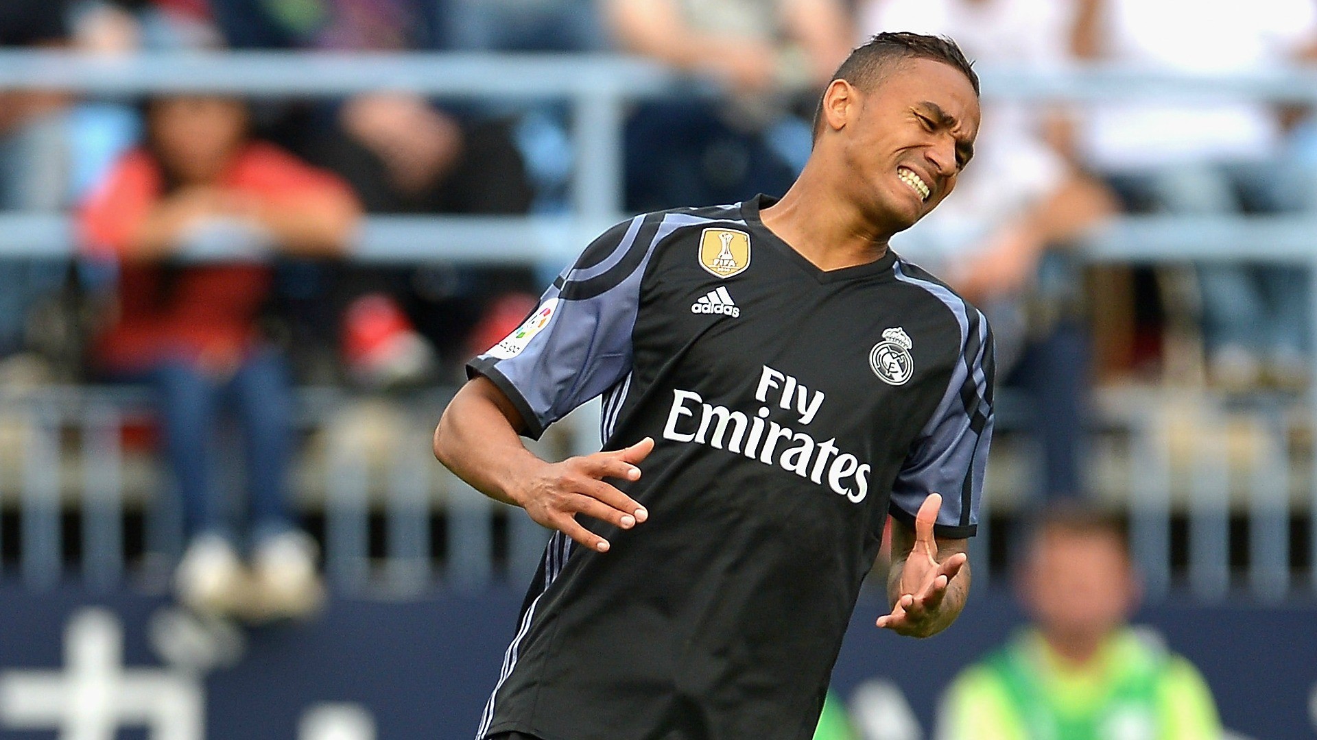 15 bản HĐ tệ nhất lịch sử Real Madrid (kỳ 1): 'Ngựa chứng' Cassano - Bóng Đá