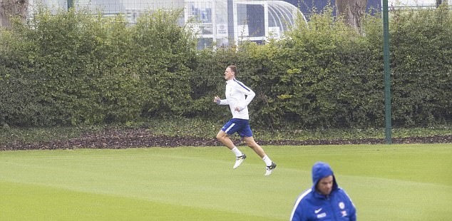Matic tập chung với Hazard, chờ Mourinho tới đón - Bóng Đá