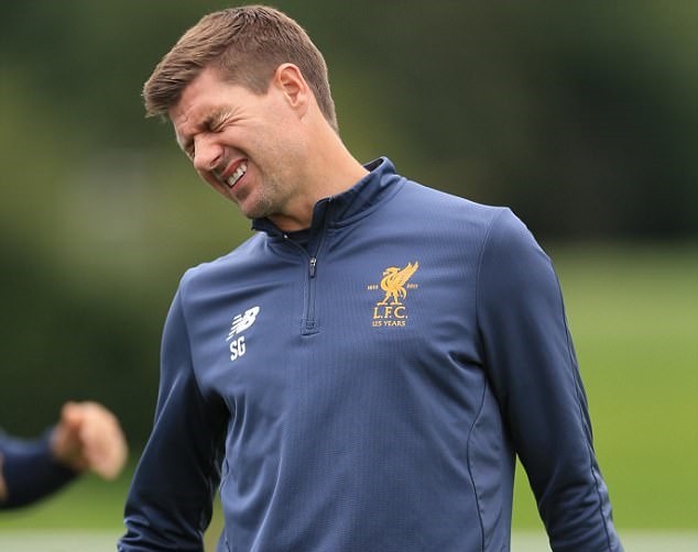 Steven Gerrard thể hiện tài cầm quân đĩnh đạc - Bóng Đá