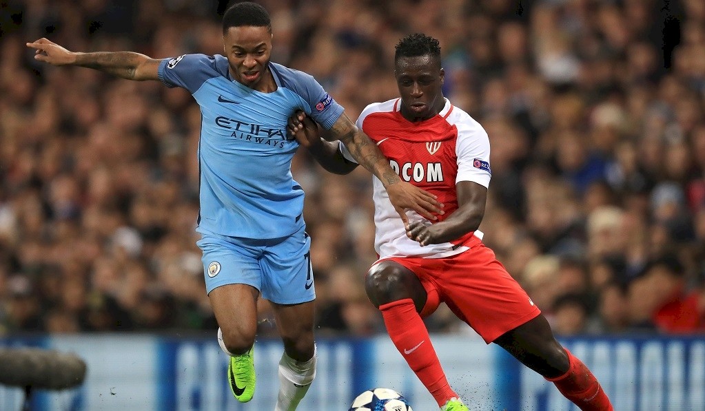 Benjamin Mendy ra mắt Man City, chọn xong số áo - Bóng Đá