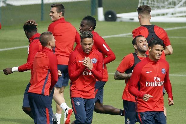 Neymar tích cực tập luyện, chờ ra mắt PSG - Bóng Đá