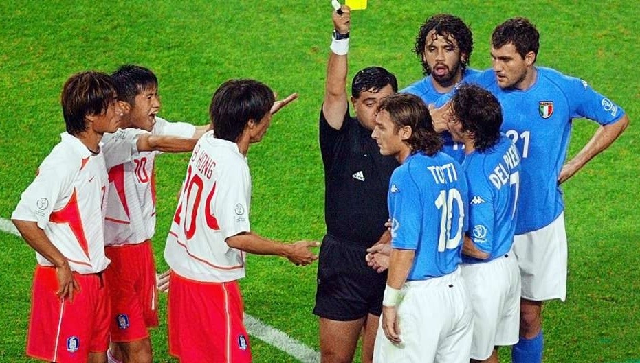 Francesco Totti & Những khoảnh khắc đáng nhớ nhất sự nghiệp - Bóng Đá