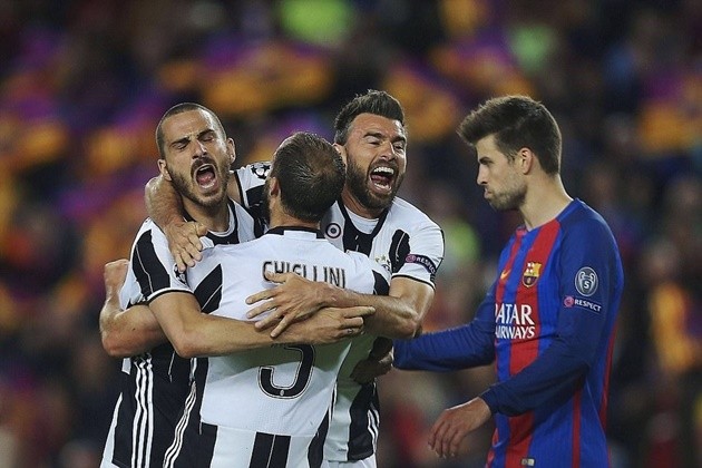 Barca bị loại, Neymar khóc nức nở - Bóng Đá