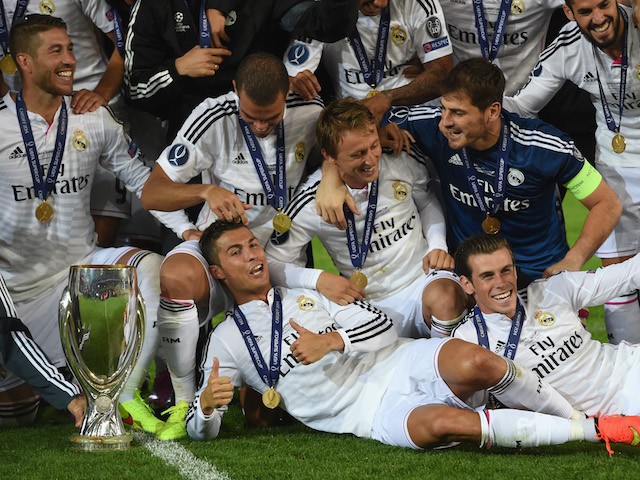 Chùm ảnh: 8 năm trước, Ronaldo rời M.U tới Real Madrid và phần còn lại là lịch sử - Bóng Đá