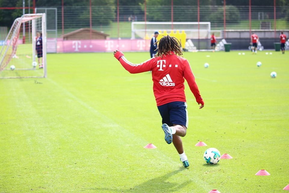 Bayern Munich tích cực tập luyện, chờ chinh phục Bundesliga - Bóng Đá