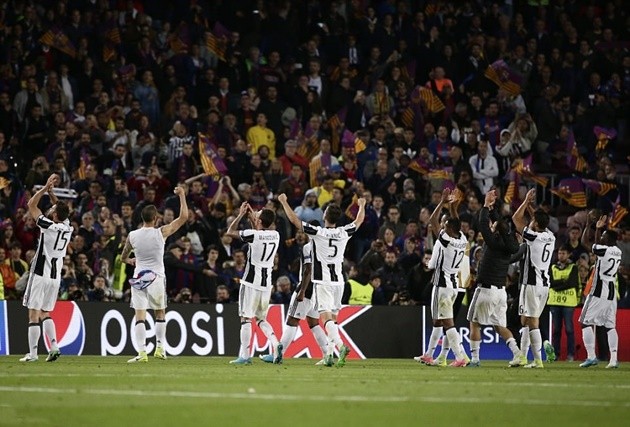 Barca bị loại, Neymar khóc nức nở - Bóng Đá