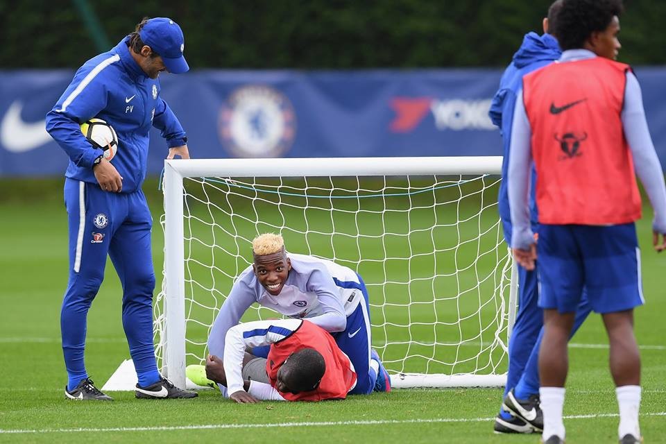 Chelsea tập cật lực, chờ đại chiến Arsenal - Bóng Đá