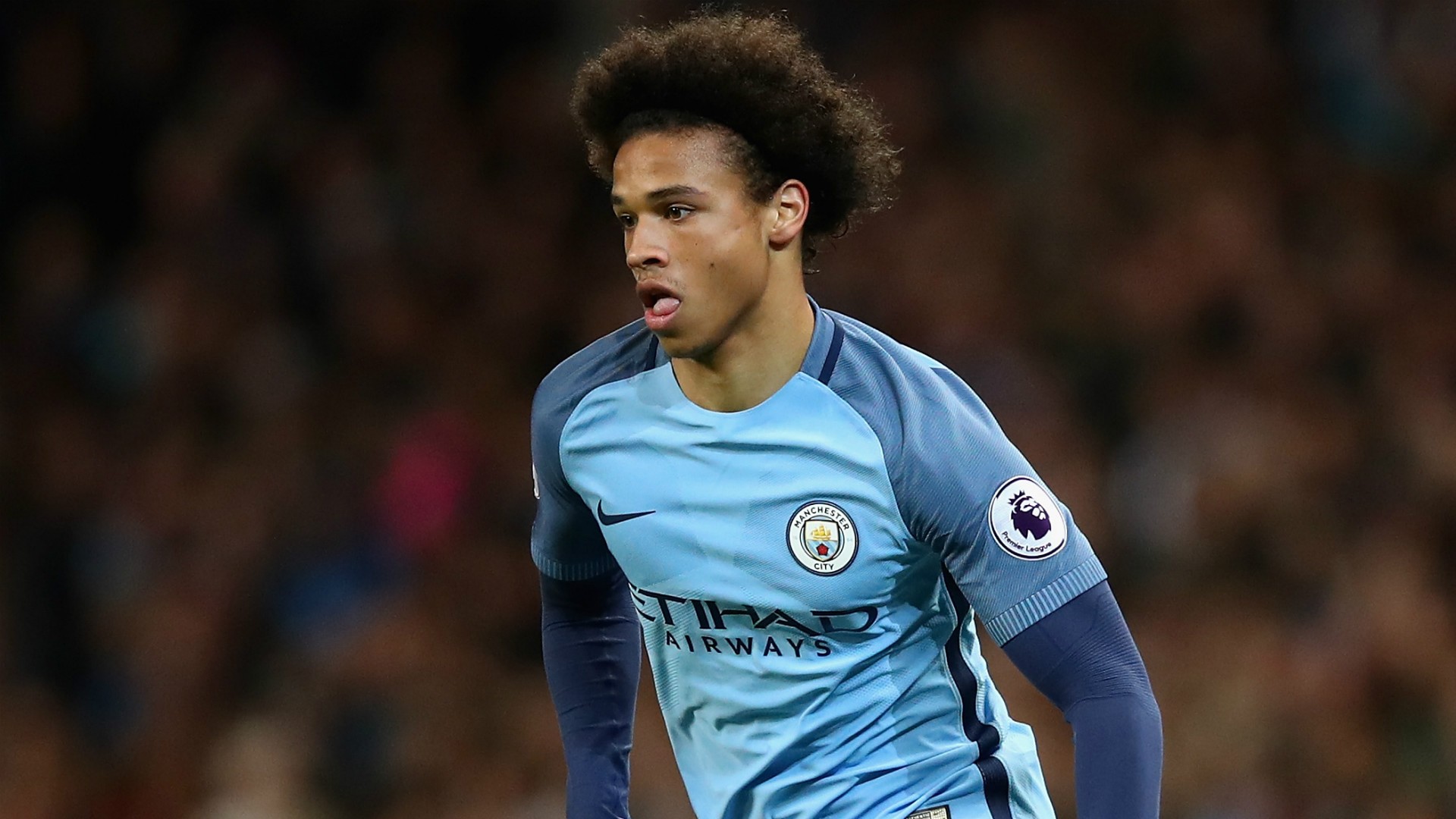 Benjamin Mendy ở đâu trong Top 10 bản HĐ đắt giá nhất lịch sử Man City? - Bóng Đá