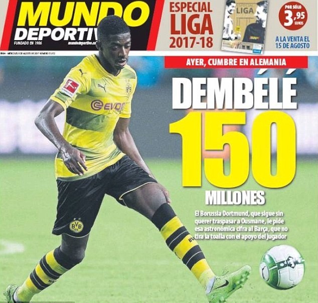 Mặc tin đồn, Dembele vẫn chụp ảnh mùa giải cùng Dortmund - Bóng Đá