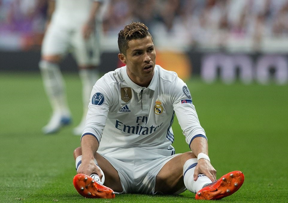 '50 sắc thái' Ronaldo & Cơn ác mộng của Atletico Madrid - Bóng Đá