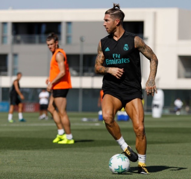 Ronaldo trở lại, Real tập sung sức chờ hạ Man Utd - Bóng Đá