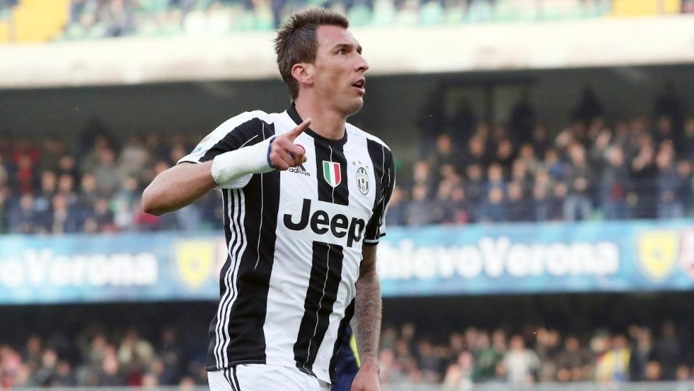 ĐHTB bán kết lượt đi Champions League: Ronaldo lu mờ tất cả - Bóng Đá