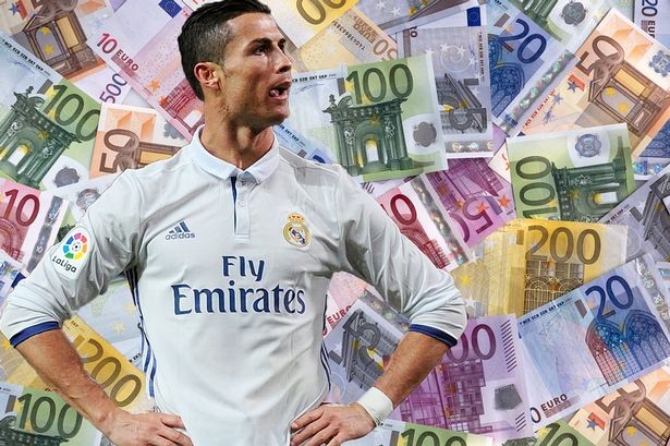 Juventus phải làm gì để ký được Ronaldo? - Bóng Đá