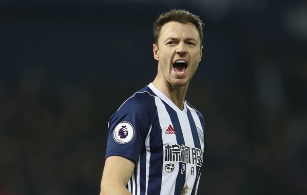 Gia cố hàng thủ, Leicester định 