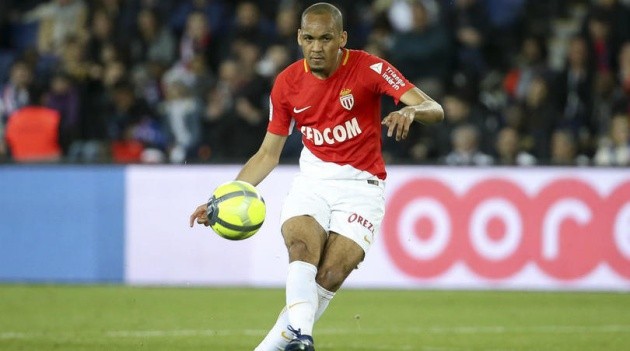 Fred và Fabinho có gì khác biệt? - Bóng Đá