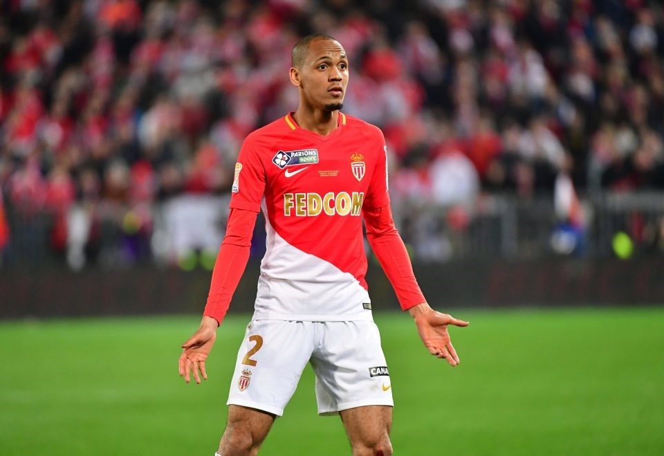 Fabinho có bến đỗ mới, không phải PSG - Bóng Đá