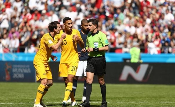 TRỰC TIẾP Pháp 0-0 Australia: Chờ đợi sự khởi sắc (H2) - Bóng Đá