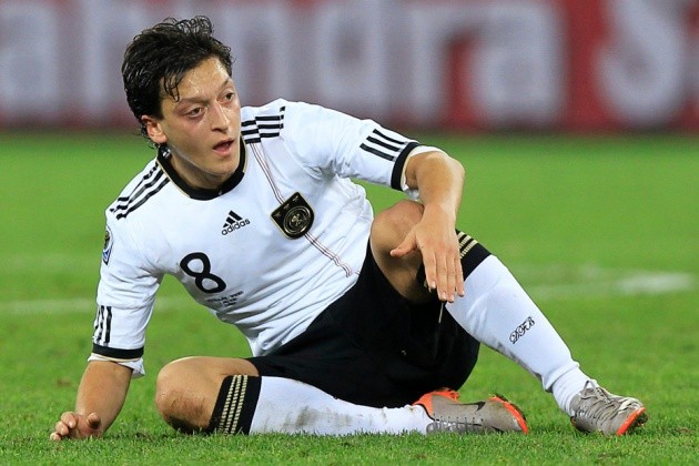 CHÍNH THỨC: Ozil tuyên bố chia tay ĐT Đức - Bóng Đá