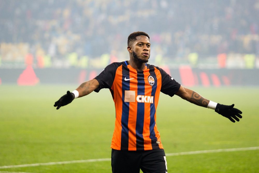 Fred mang tin vui cho thành Manchester - Bóng Đá