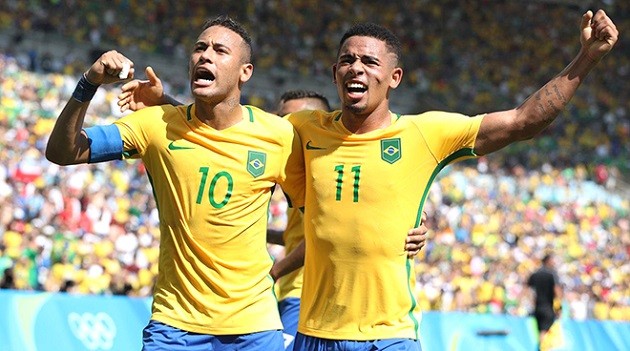 Thi đấu mờ nhạt, vì sao Gabriel Jesus vẫn được trọng dụng? - Bóng Đá