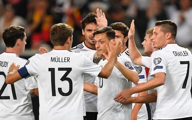 Top 5 câu chuyện 'thâm cung bí sử' về sex tại World Cup 2018 - Bóng Đá