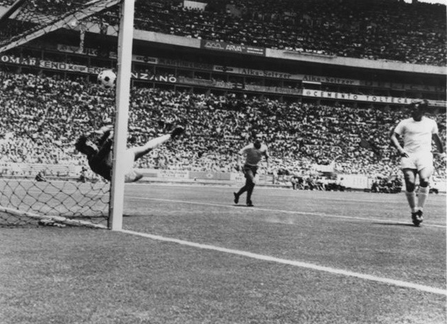 10 trận đấu kinh điển trong lịch sử World Cup (Kì 1) - Bóng Đá