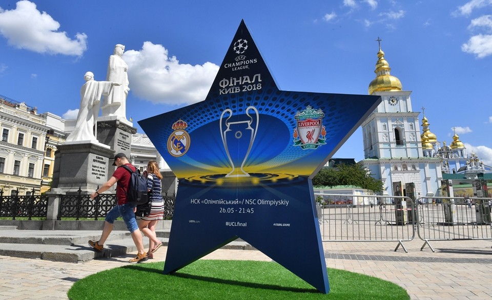 Liverpool có nguy cơ mất cầu thủ thứ 12 trong trận CK Champions League - Bóng Đá