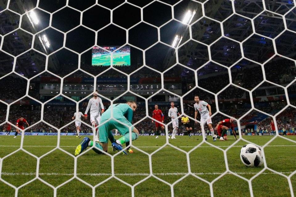 Trụ cột Man United có thể bị đẩy lên ghế dự bị ở World Cup - Bóng Đá