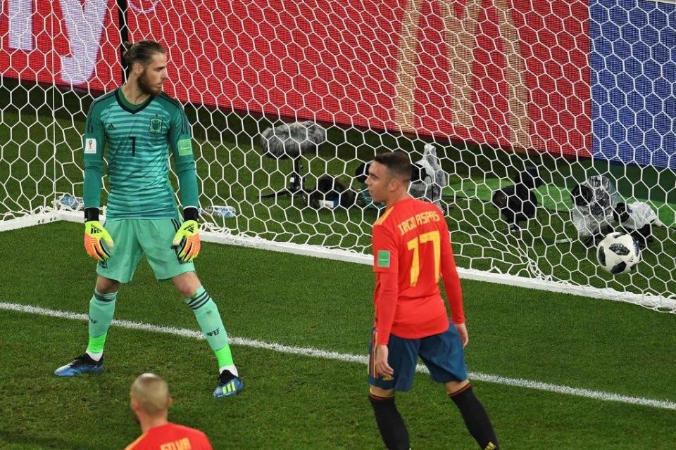 Trụ cột Man United có thể bị đẩy lên ghế dự bị ở World Cup - Bóng Đá