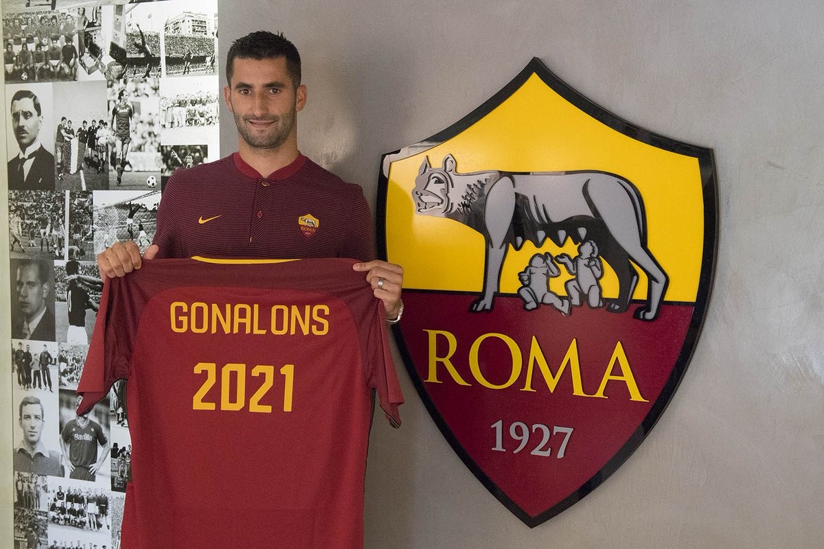 Tân binh Roma 'mời gọi' Riyard Mahrez - Bóng Đá