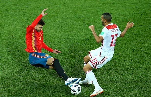 Gerard Pique xứng đáng bị đuổi khỏi sân' - Bóng Đá