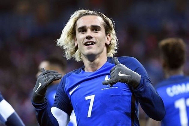 Griezmann đối đầu Thauvin: Khi Europa League chưa phải là tất cả - Bóng Đá