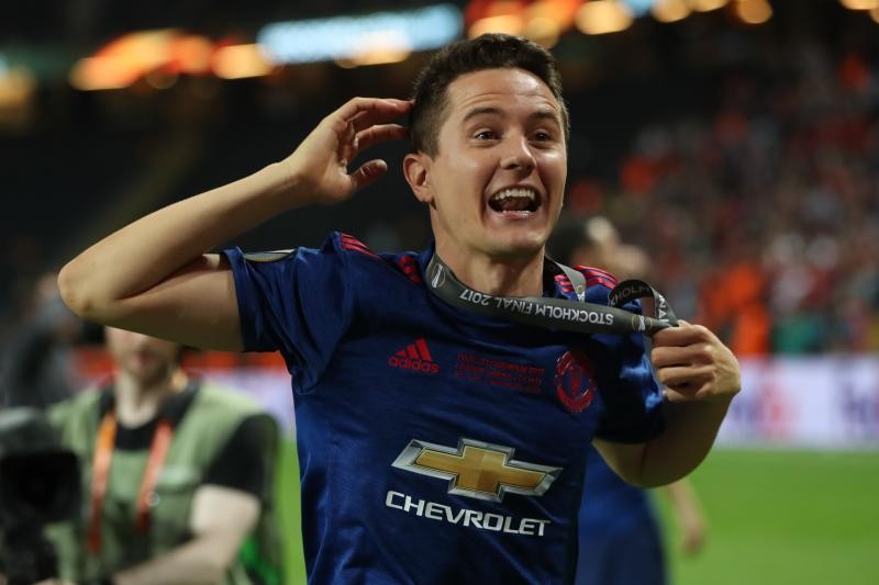 Gói gọn Man Utd mùa 2016/17: Từ nỗi thất vọng Ibra tới vinh quang Europa League - Bóng Đá
