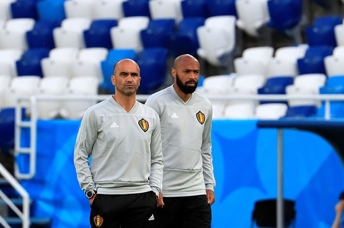 Thierry Henry và cuộc chơi của người HLV đứng trong bóng tối - Bóng Đá