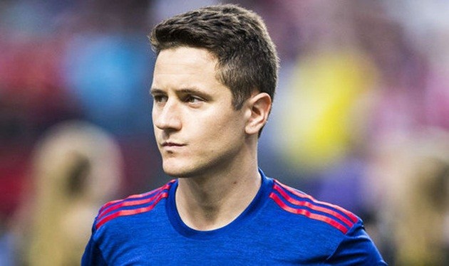Thêm một CLB La Liga 'thèm khát' Herrera - Bóng Đá