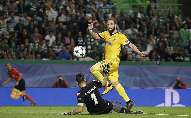 Ronaldo rời Real, quân cờ domino nào tiếp theo sẽ đổ? - Bóng Đá