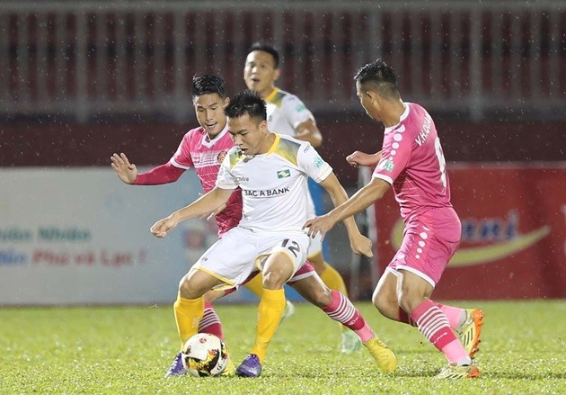 Vòng 12 V-League 2018: Phố Núi đứt mạch, Hà Nội vẫn thăng hoa - Bóng Đá