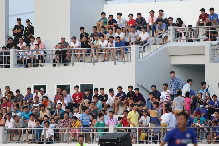 Em trai Phi Sơn tỏa sáng, Bà Rịa Vũng Tàu vùi dập Long An 6-1 - Bóng Đá