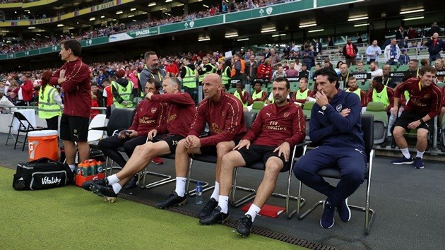 HLV Unai Emery thông báo về thồi điểm ra mắt của tân binh Lucas Torreira - Bóng Đá