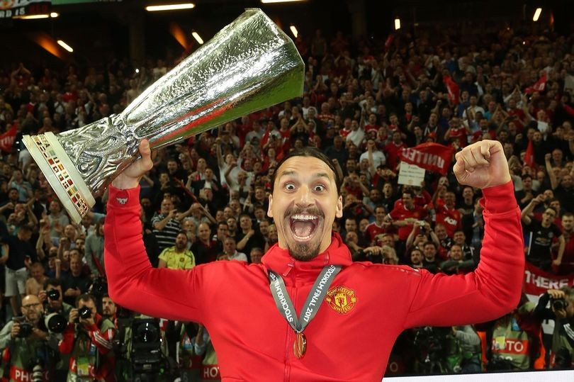 Ibrahimovic còn nguyên cơ hội ở lại Man Utd - Bóng Đá