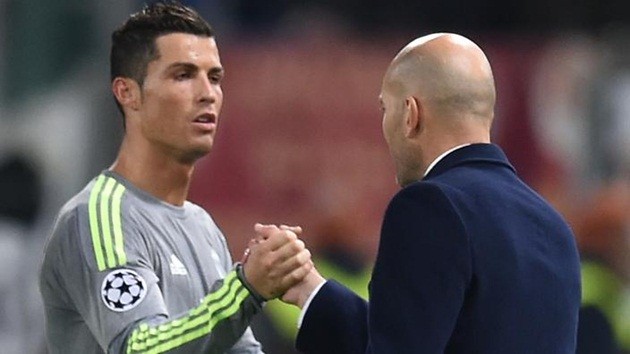 Zidane Madrid: Cỗ máy hoàn hảo - Bóng Đá